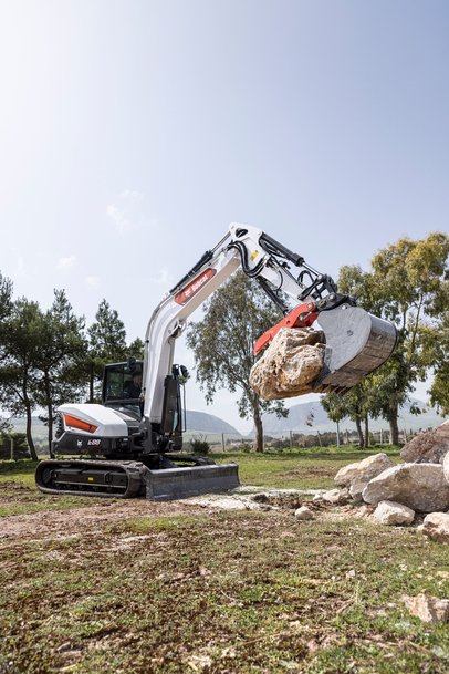 New 8 tonne E88 Excavator Extends Bobcat R2-Series Range